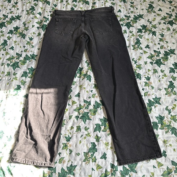 FREE PEOPLE ~ WE THE FREE Mid-Rise Straight Leg Jeans - Picture 2 of 13